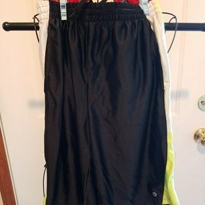 Boy's Xersion black shorts L 14-16